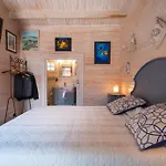 Le Cabanon De Avec Patio Nyaraló
