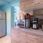 Nyaraló Le Cabanon De Avec Patio *
